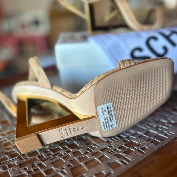 NIB Schutz Filipa Natural Heels 9.5 - Picture 4 of 8